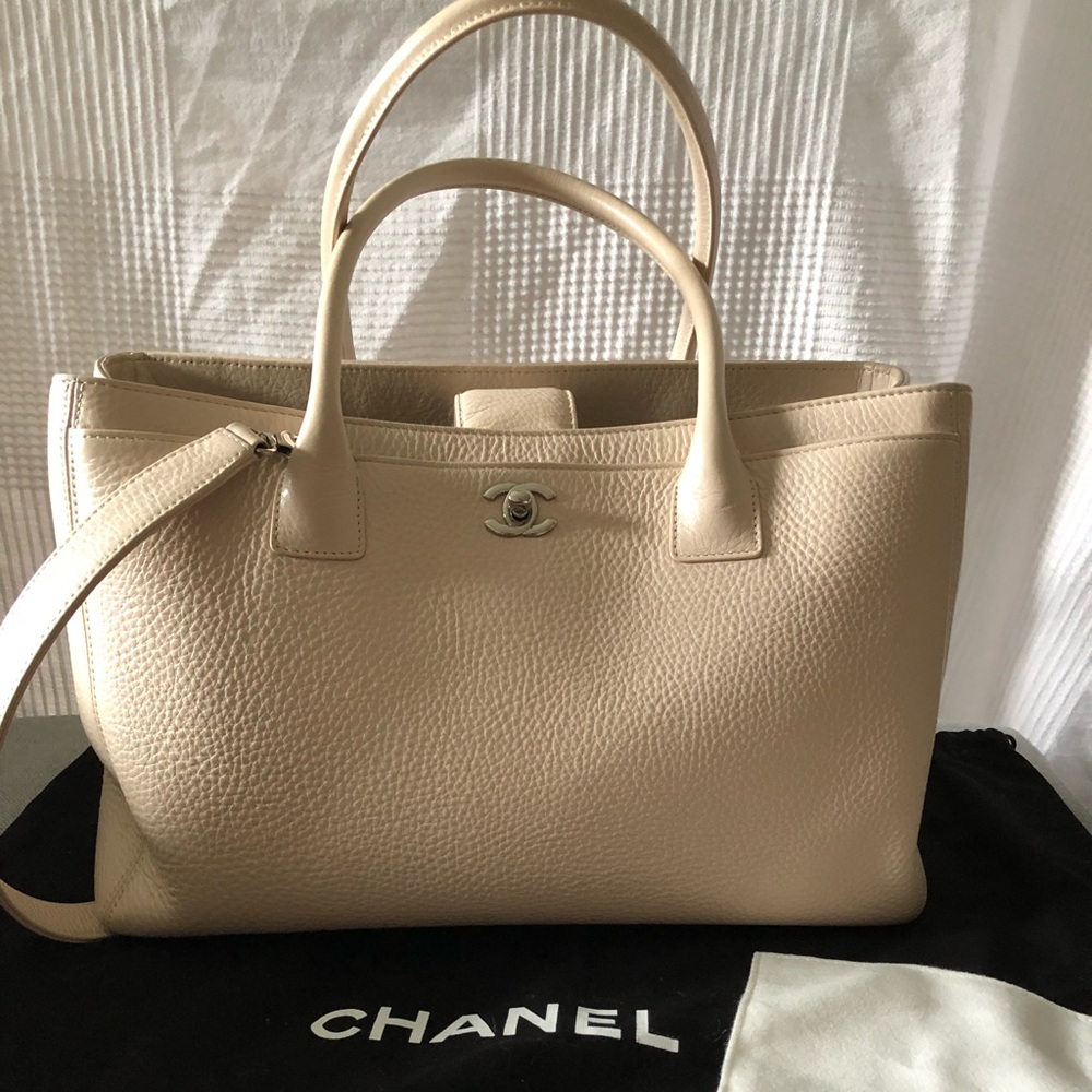 Chanel Cerf Tote